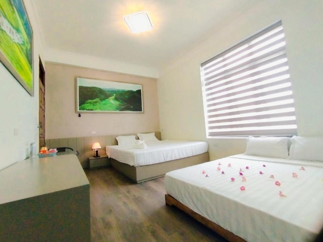Thuy Dung Tam Coc Homestay นิญบิ่ญ ภายนอก รูปภาพ