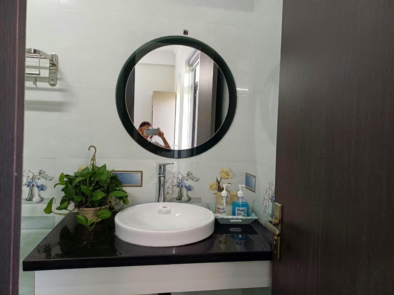 Thuy Dung Tam Coc Homestay นิญบิ่ญ ภายนอก รูปภาพ